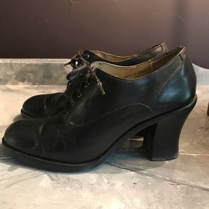 Women’s Black Oxford Heels